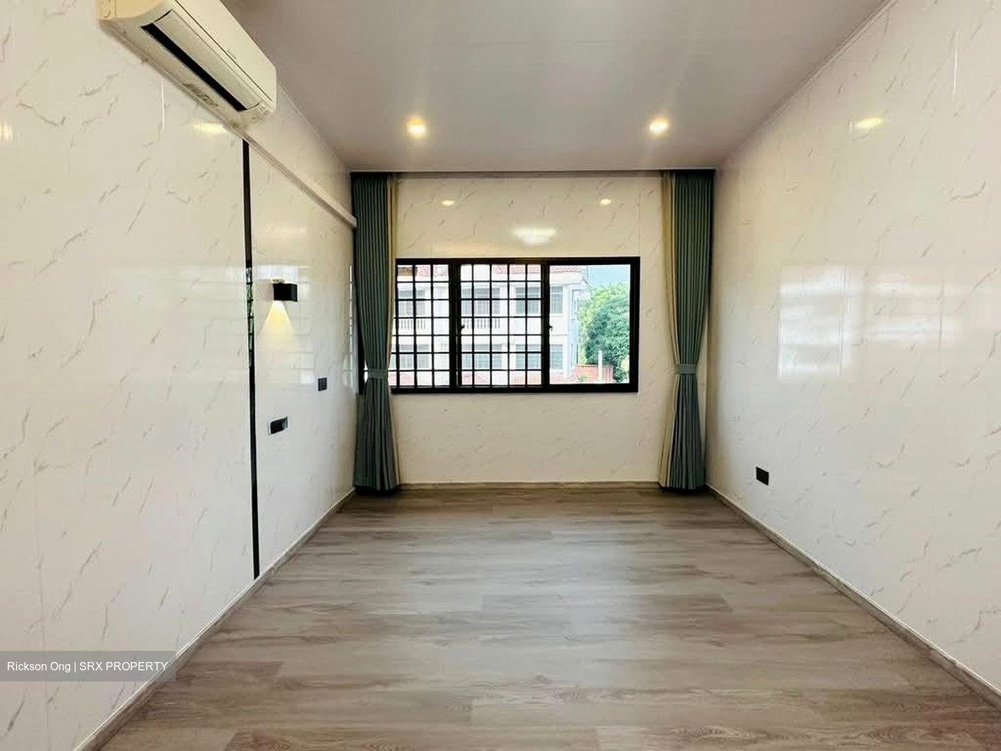 Lorong G Telok Kurau (D15), Terrace #584968951